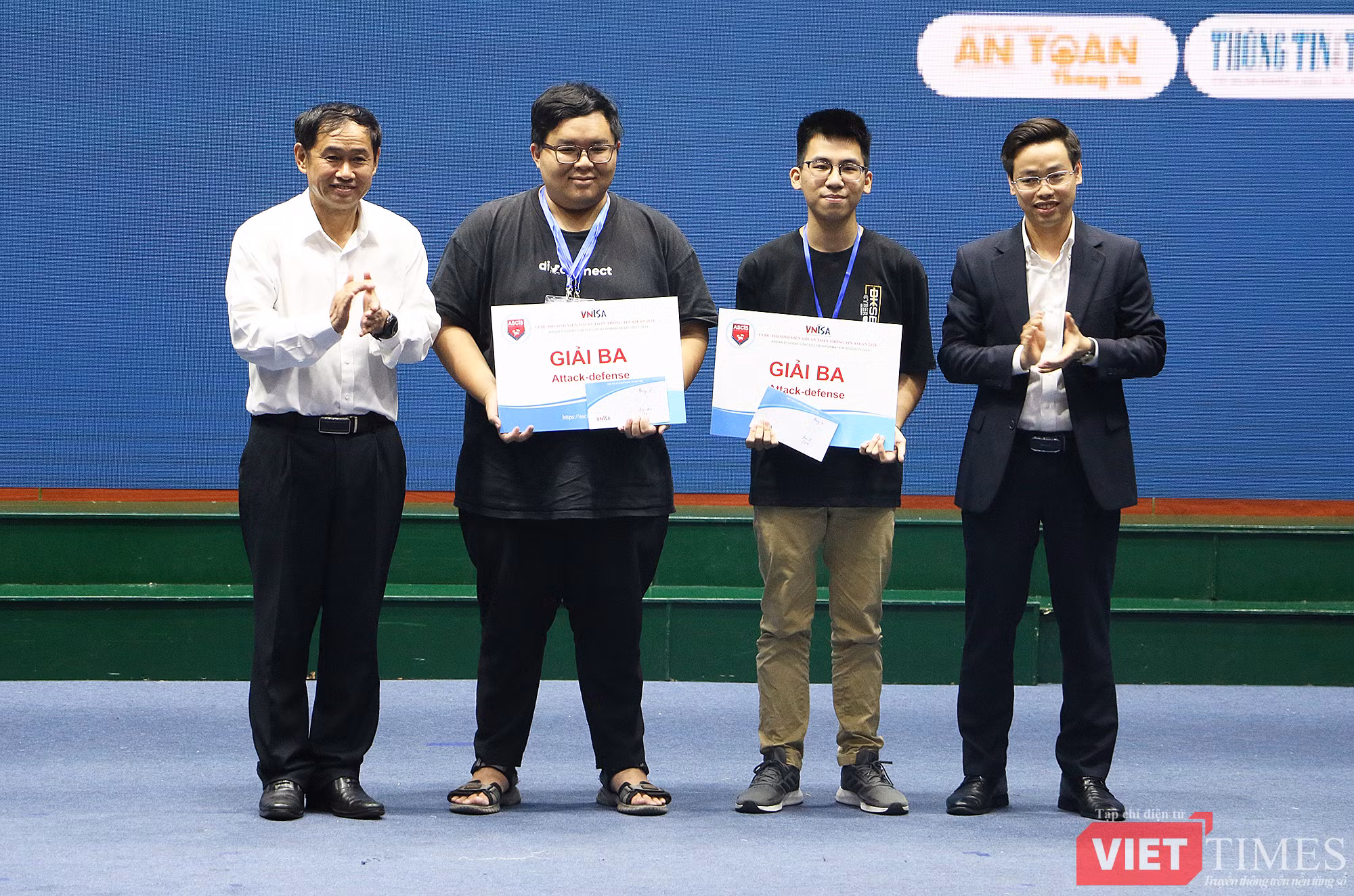 vt_giai ba bang A.jpg