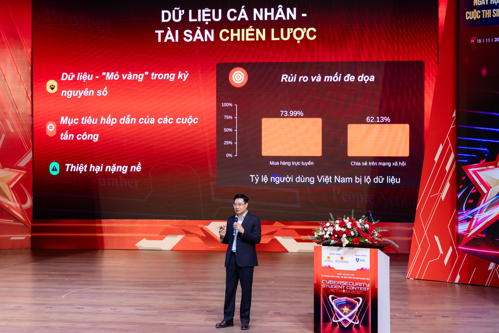 Nguyen Hong Quan.jpg