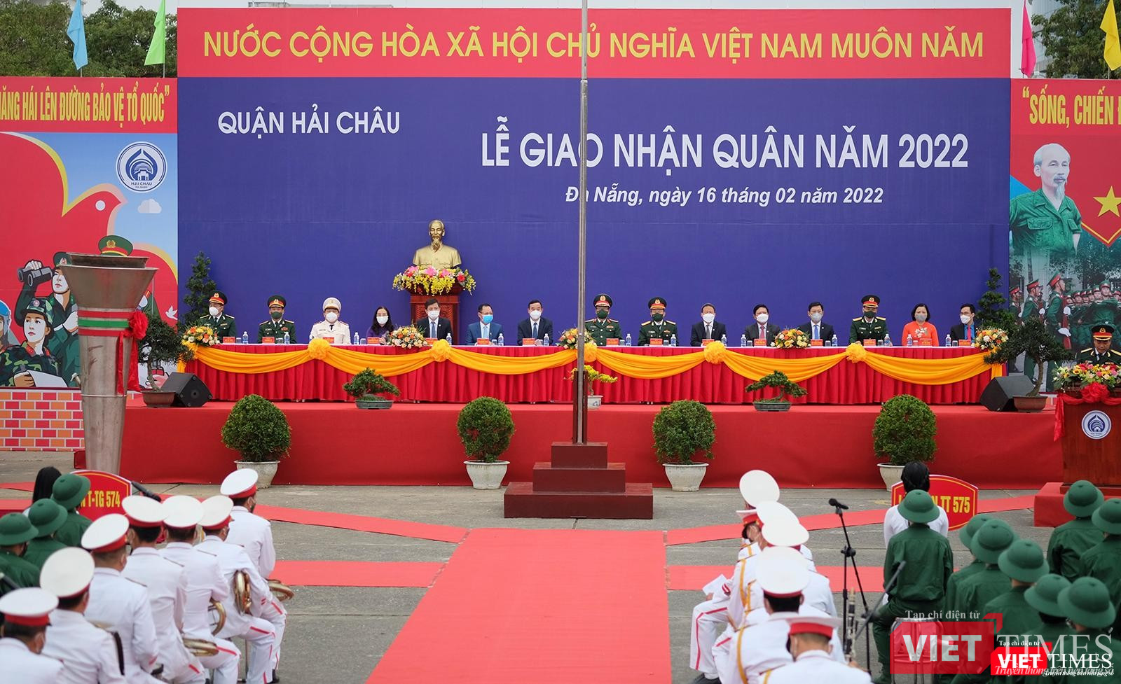 Quang cảnh lễ giao nhận quân năm 2022 tại Đà Nẵng