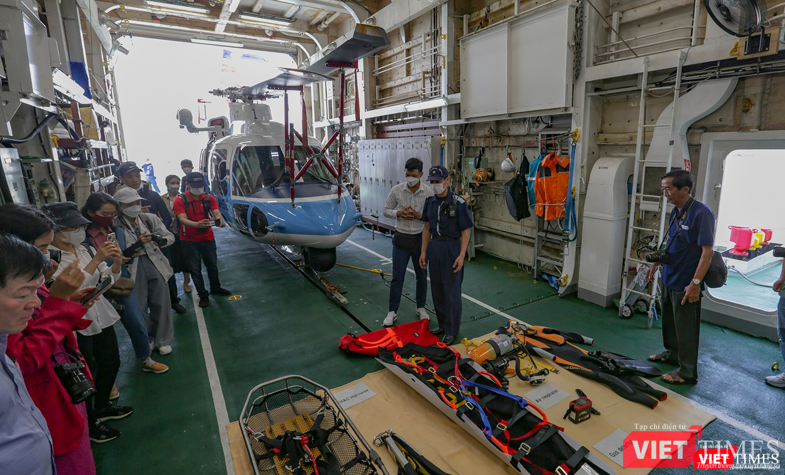 Máy bay chủ yếu làm nhiệm vụ cứu nạn, cứu hộ