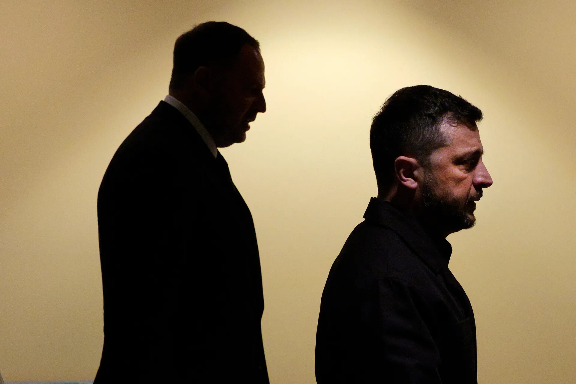 Andriy Yermak là ai và quyền lực vô đối của ông có thể sụp đổ trong bê bối tham nhũng ở Ukraine 4.jfif