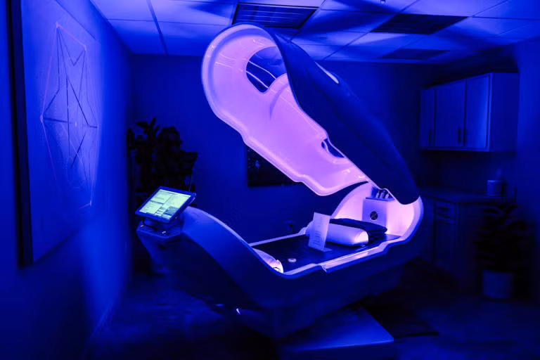 Cuộc sống bí mật của nhóm 0,1% siêu giàu Mỹ Họ đi đâu, ăn gì và vì sao không ít gặp người thường 4.jfif