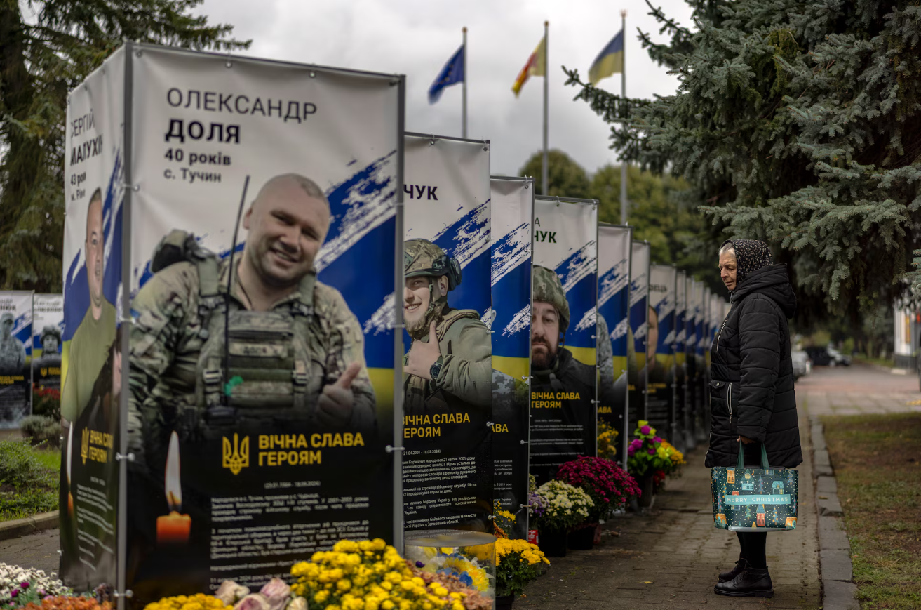 Ukraine và thảm họa dân số Bệnh viện sản, trường học hoang lạnh và nỗi lo ai tái thiết đất nước 4.png