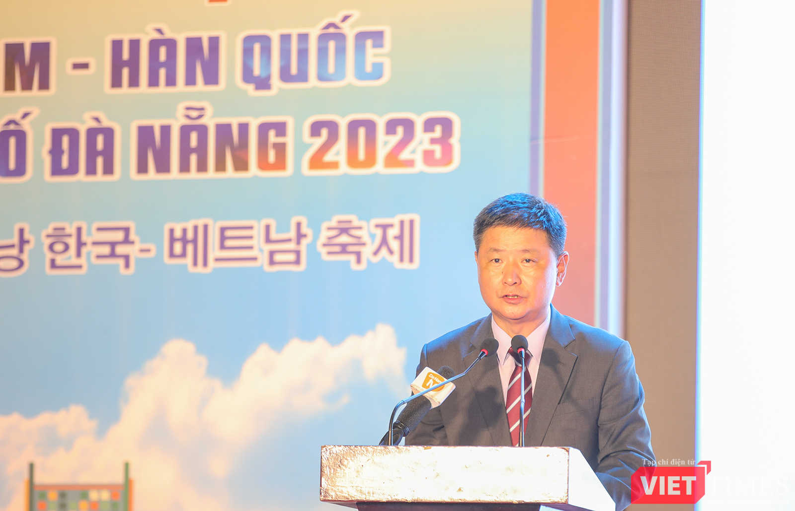 vt_khai mac le hoi viet nam han quoc 8.png