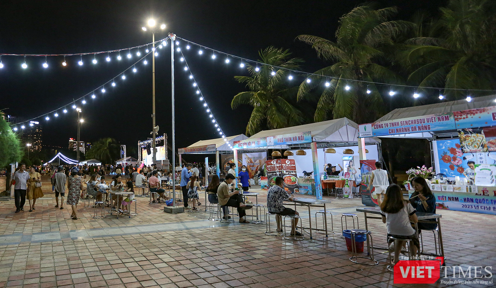 vt_khai mac le hoi viet nam han quoc 22.png