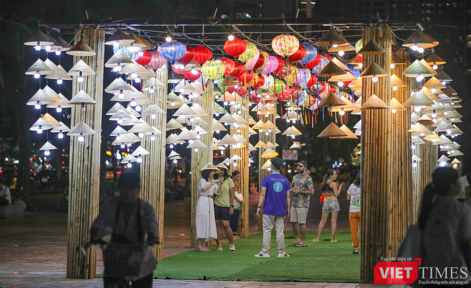 vt_khai mac le hoi viet nam han quoc 3.png