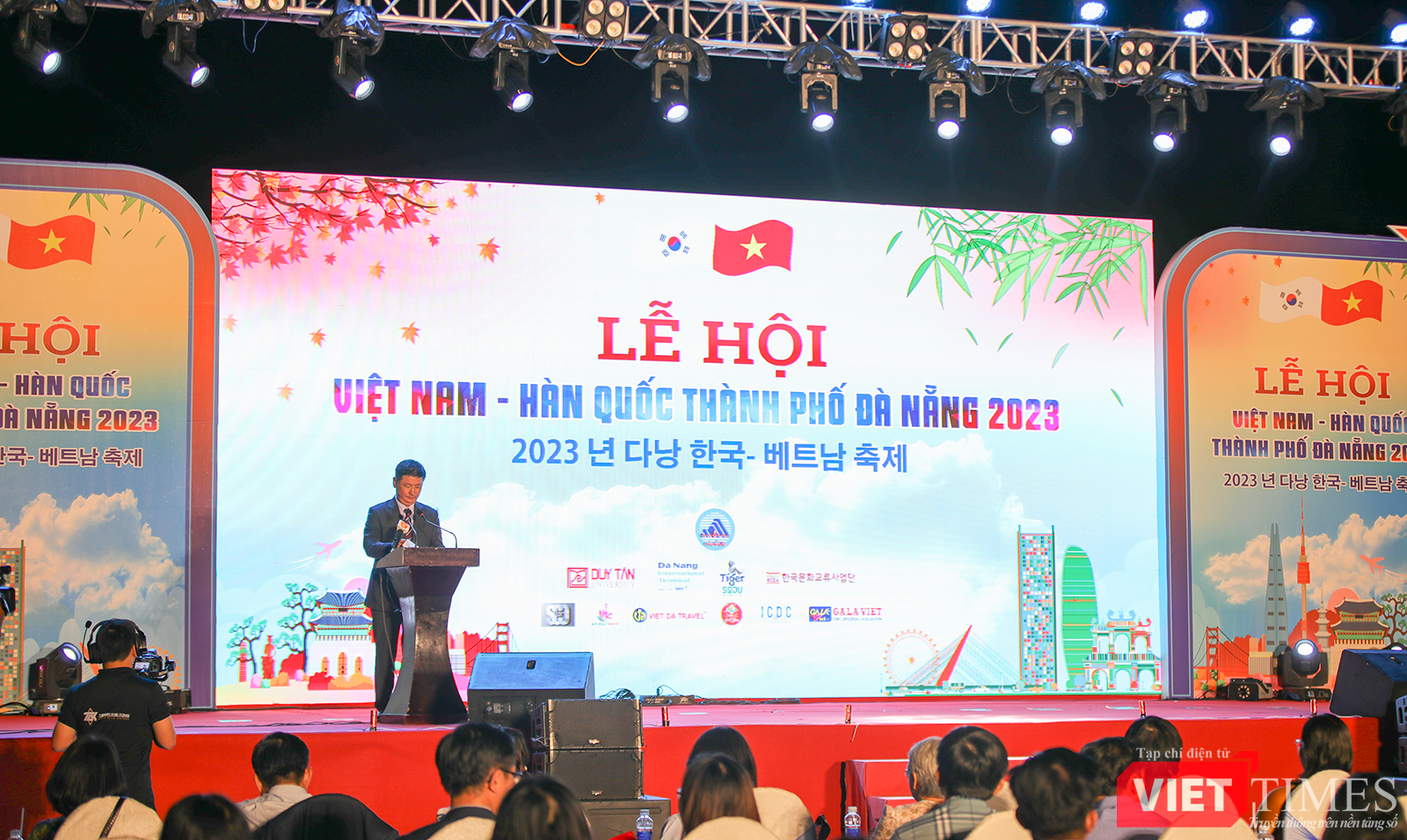 vt_khai mac le hoi viet nam han quoc 9.png