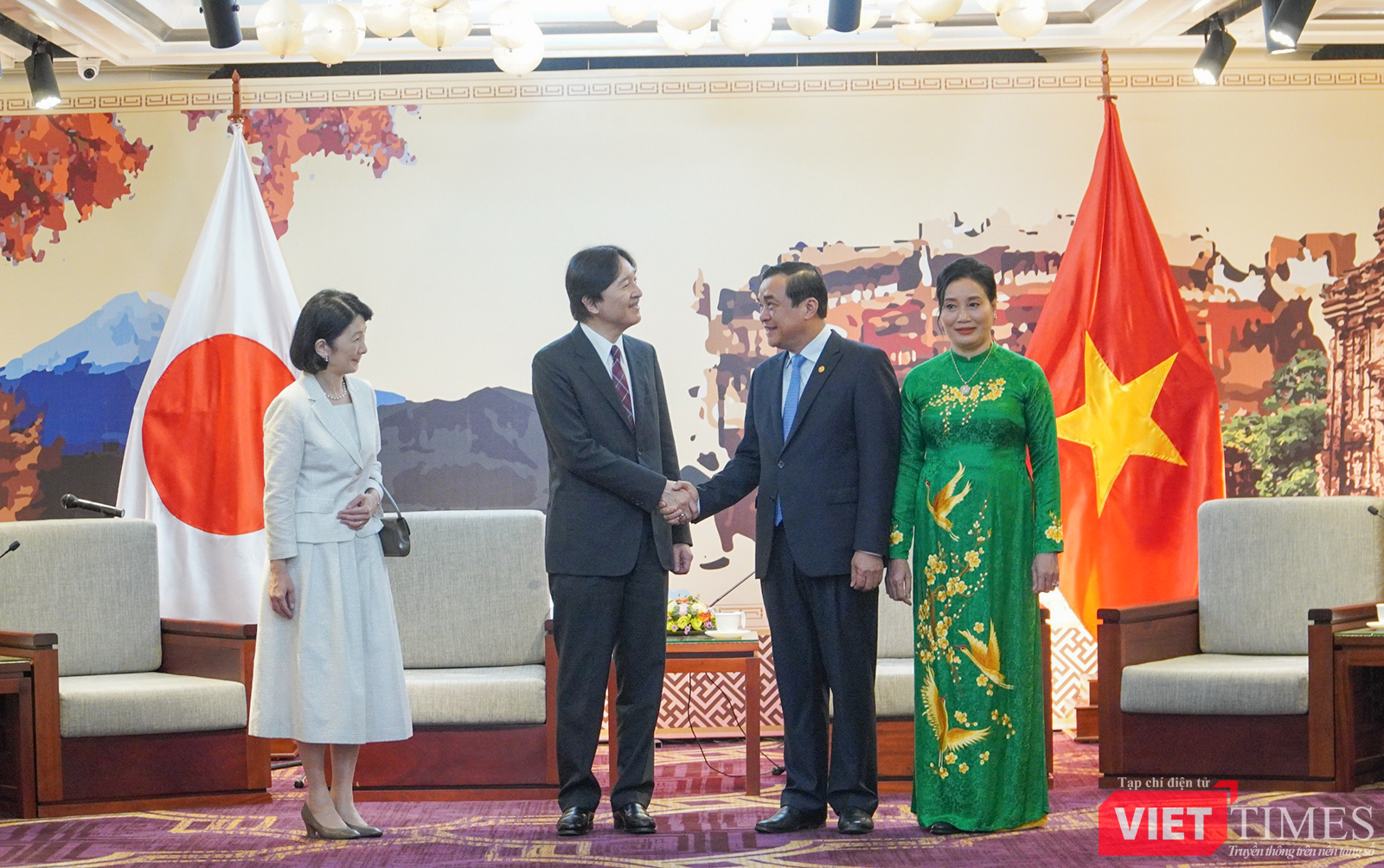 vt_hoang thai tu nhat ban 8.png