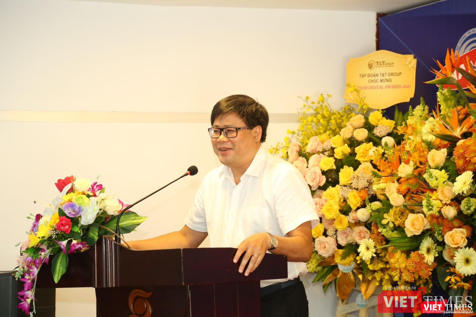 Ông Hoàng Bảo Hùng - Giám đốc Trung tâm CNTT tỉnh Thừa Thiên Huế Ông Hoàng Bảo Hùng - Giám đốc Trung tâm CNTT tỉnh Thừa Thiên Huế