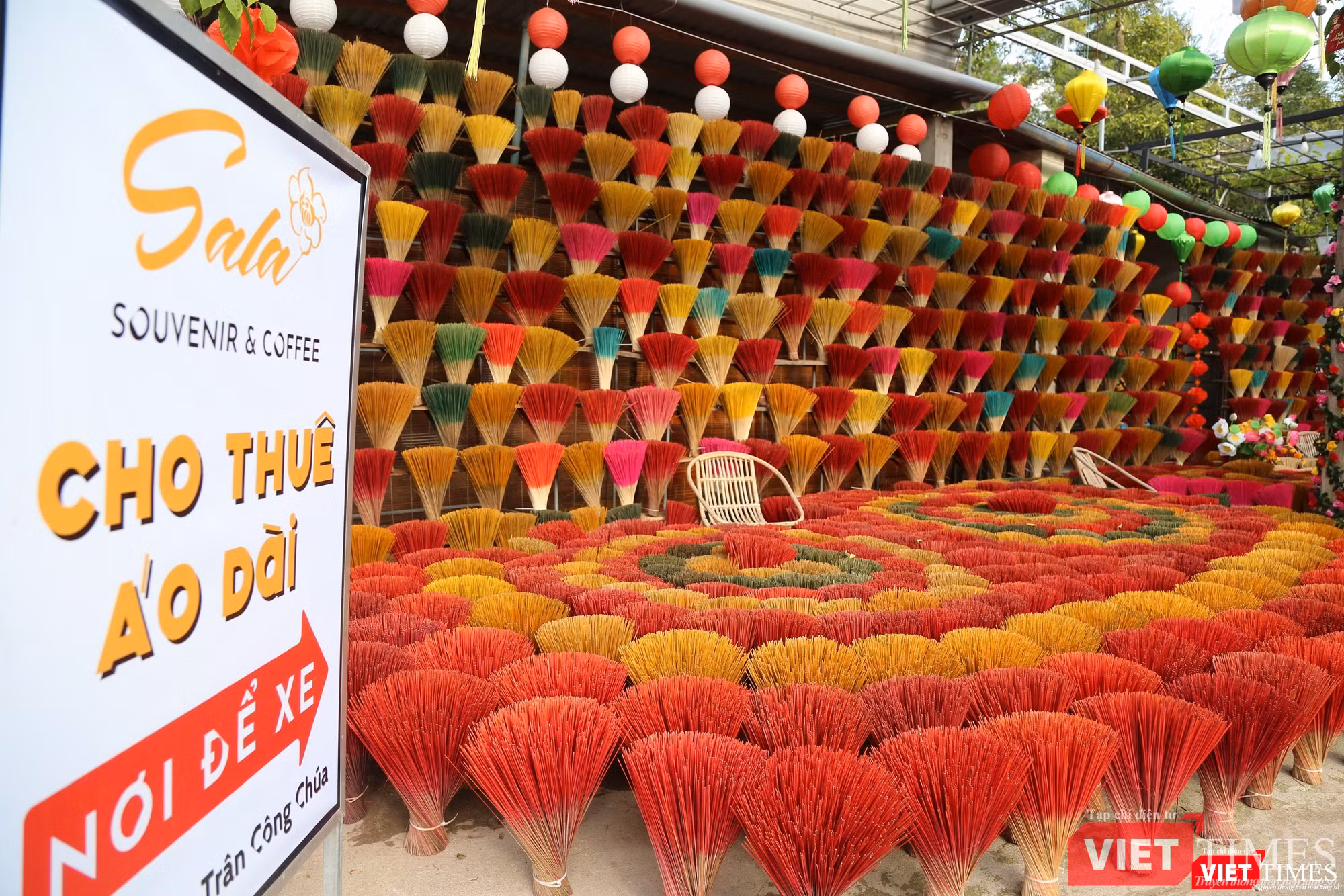 Sắc màu làng hương cổ