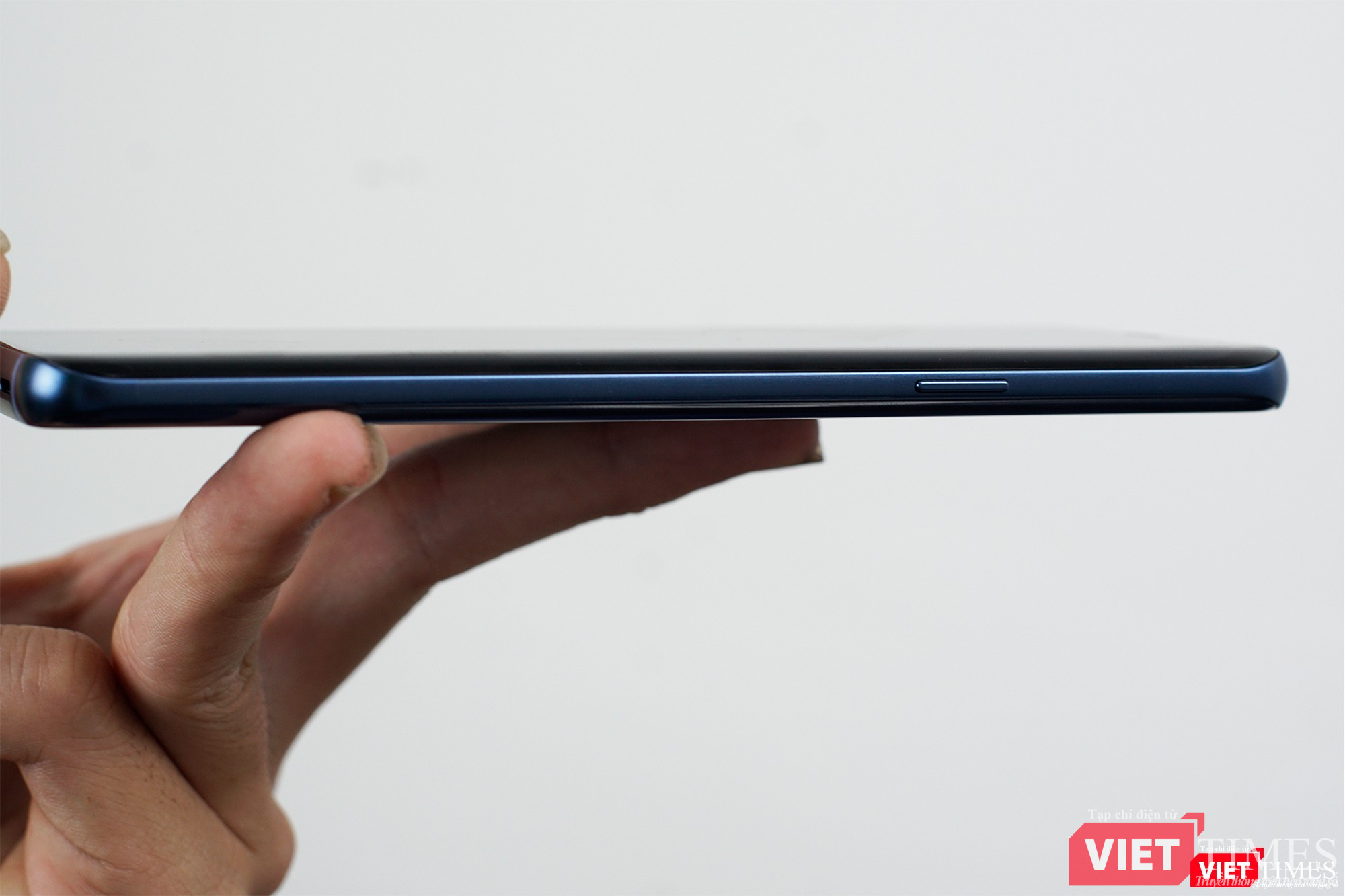 Mở hộp Galaxy S9+ phiên bản 256 GB duy nhất tại Việt Nam ảnh 11