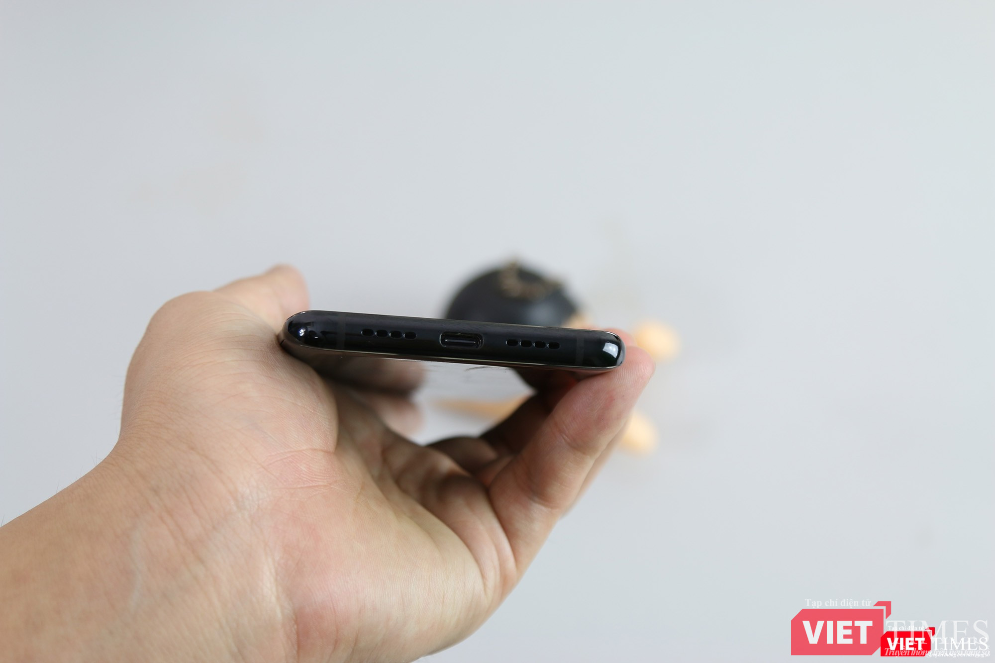 Trên tay smartphone Trung Quốc cao cấp giống Galaxy S9+ ảnh 15