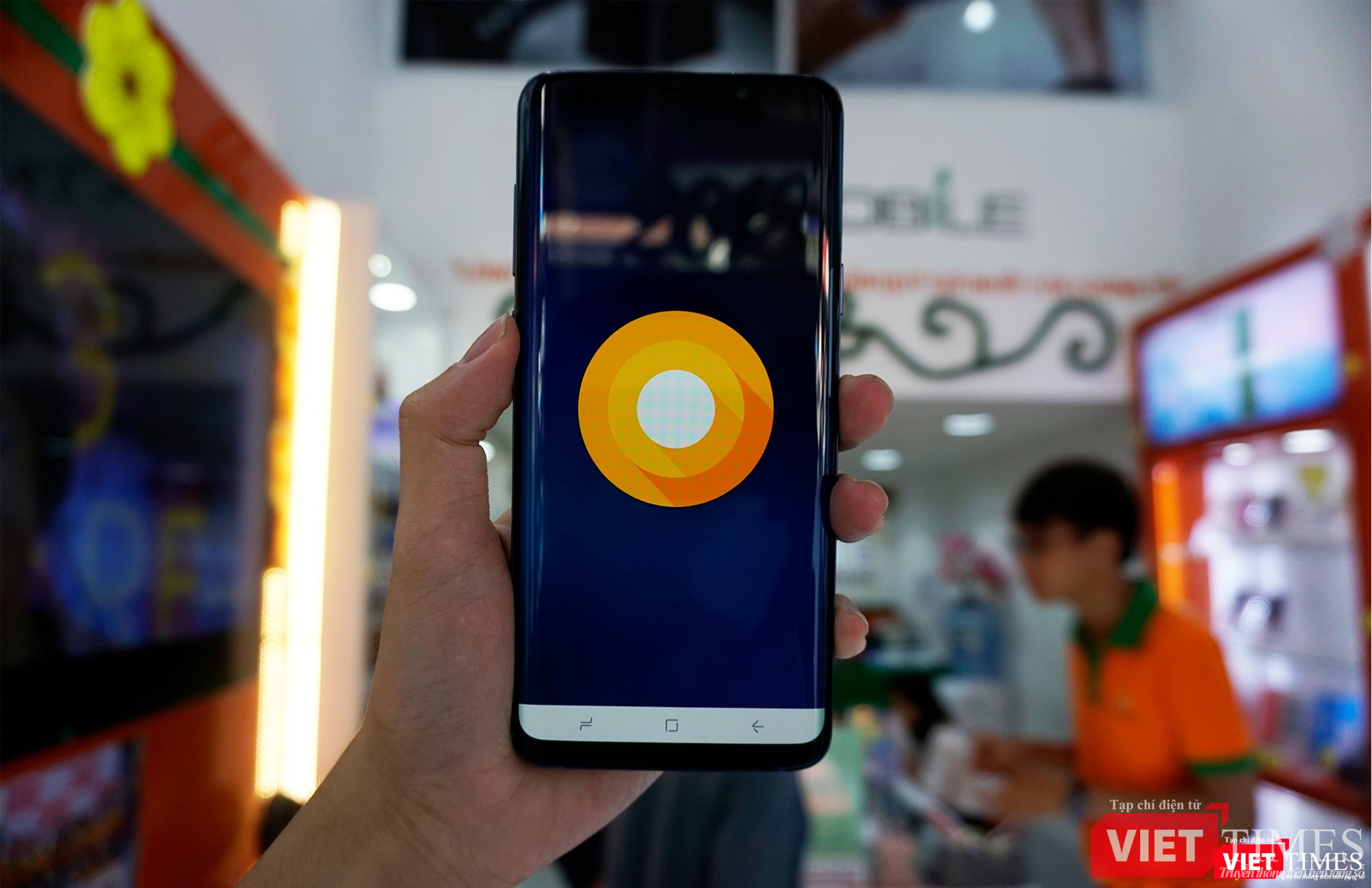 Mở hộp Galaxy S9+ phiên bản 256 GB duy nhất tại Việt Nam ảnh 14