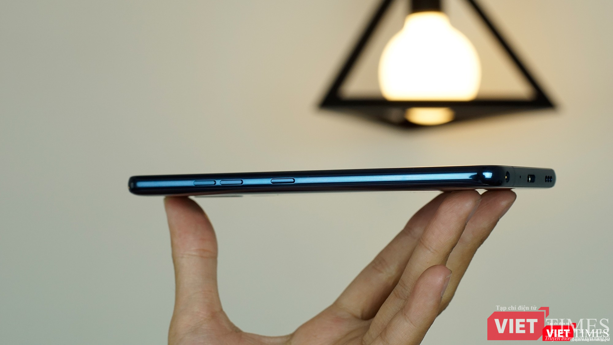 Trên tay LG G7+ “Thin Q” hàng xách tay về Việt Nam giá 18,9 triệu ảnh 7