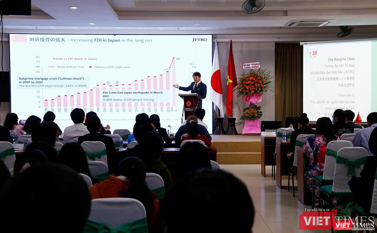 Ông Nakajima Takeo - Trưởng đại diện Tổ chức xúc tiến Mậu dịch Nhật Bản (JETRO) tchia sẻ những yêu cầu đối với nguồn nhân lực của doanh nghiệp Nhật Bản