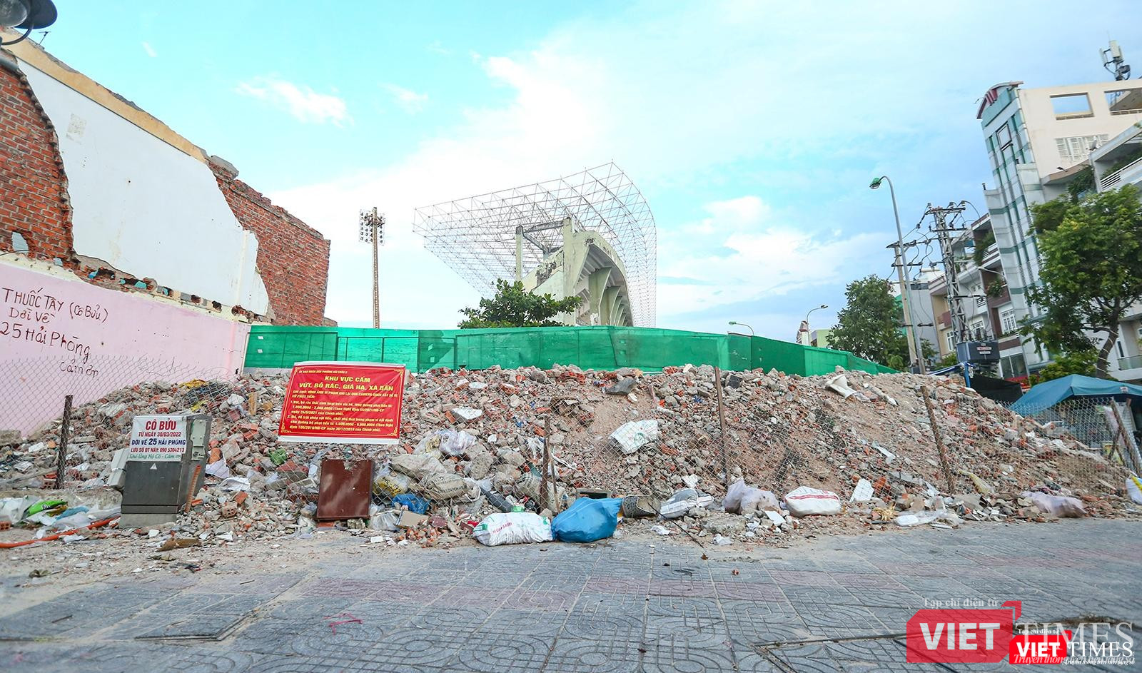 Nhếch nhác, mất mỹ quan đô thị ngay trung tâm TP Đà Nẵng