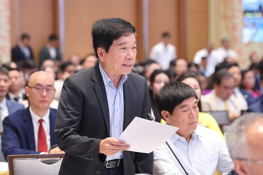 31. Ng Quoc Hiep.jpg