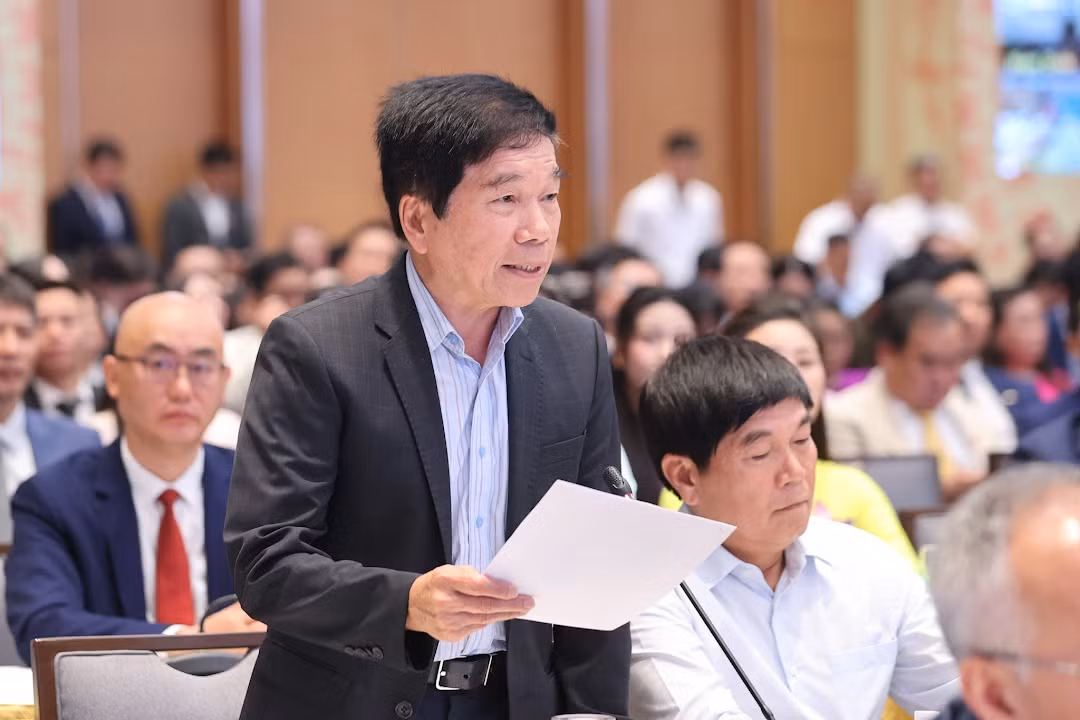 31. Ng Quoc Hiep.jpg