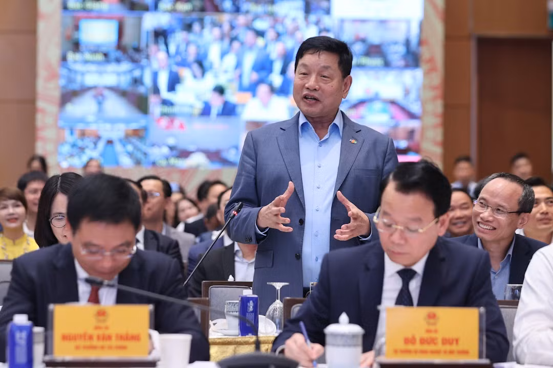 31. Truong Gia binh.jpg