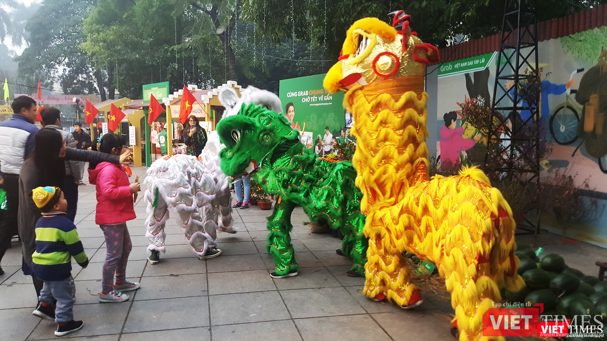 Trải nghiệm hội chợ Xuân của... hãng taxi công nghệ ảnh 3