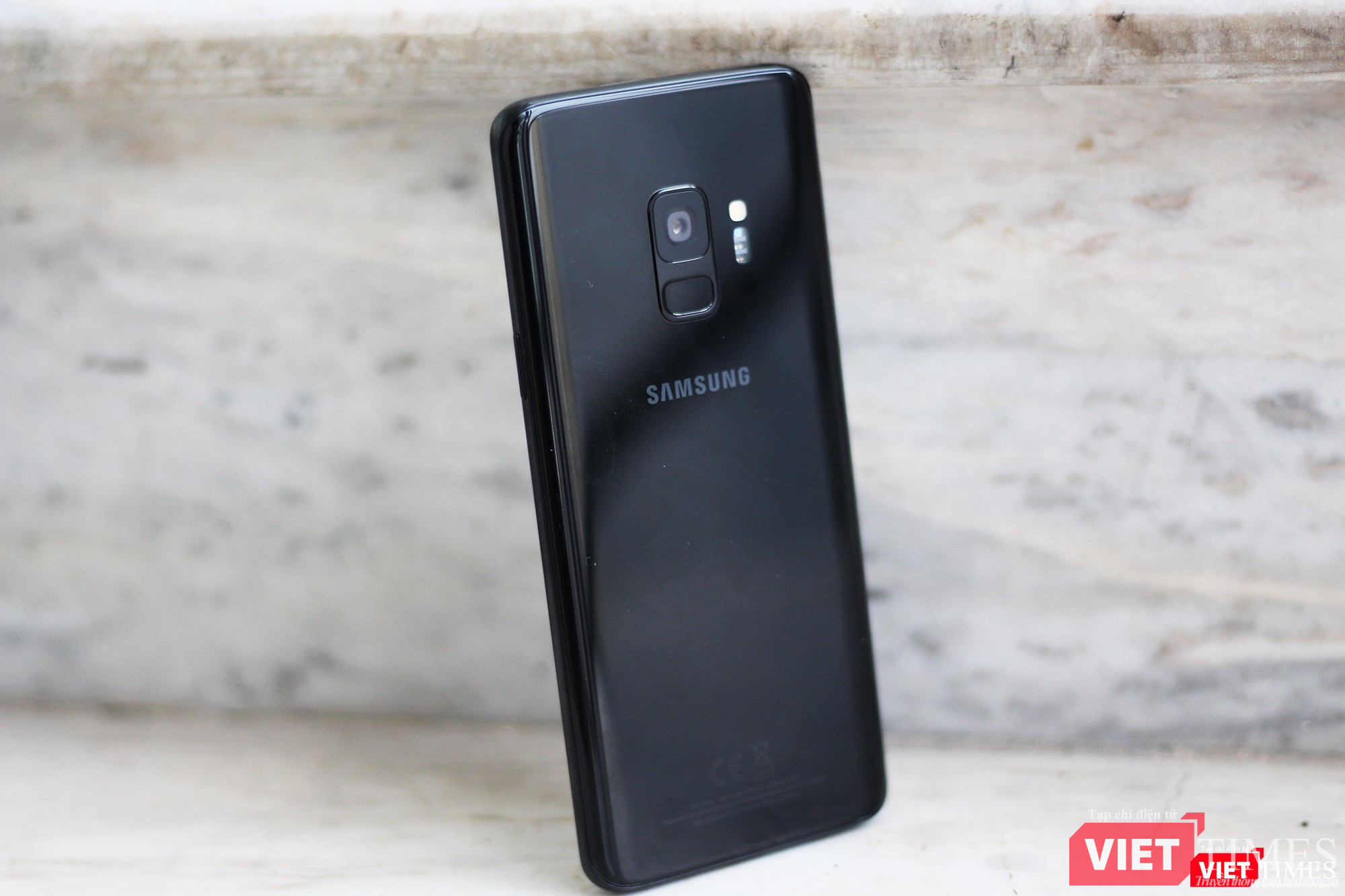 Trên tay chiếc Galaxy S9 xuất hiện tại Việt Nam ảnh 2
