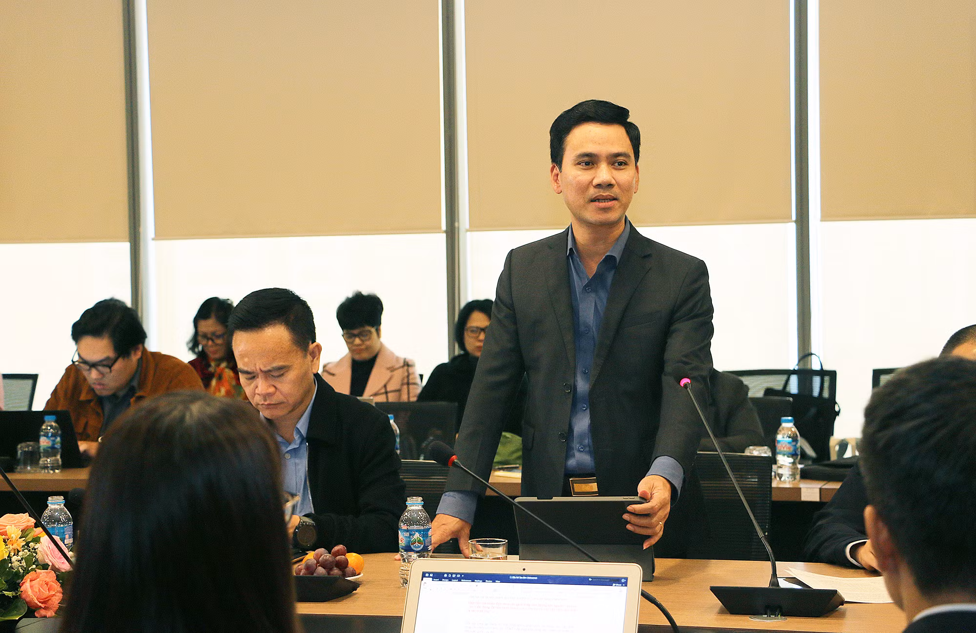 vt_nguyen trong tinh.jpg