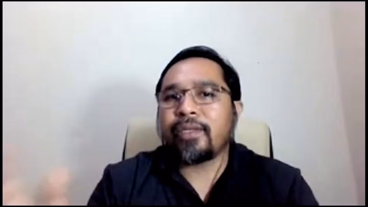 Ông Dhyatmika - Tổng biên tập của Tempo Magazine (Indonesia).