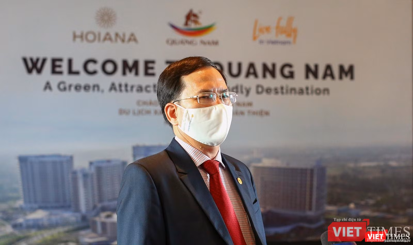 Ông Nguyễn Thanh Hồng - Giám đốc Sở Văn hóa - Thể thao và Du lịch (VH-TT&amp;DL) tỉnh Quảng Nam trả lời phỏng vấn báo giới