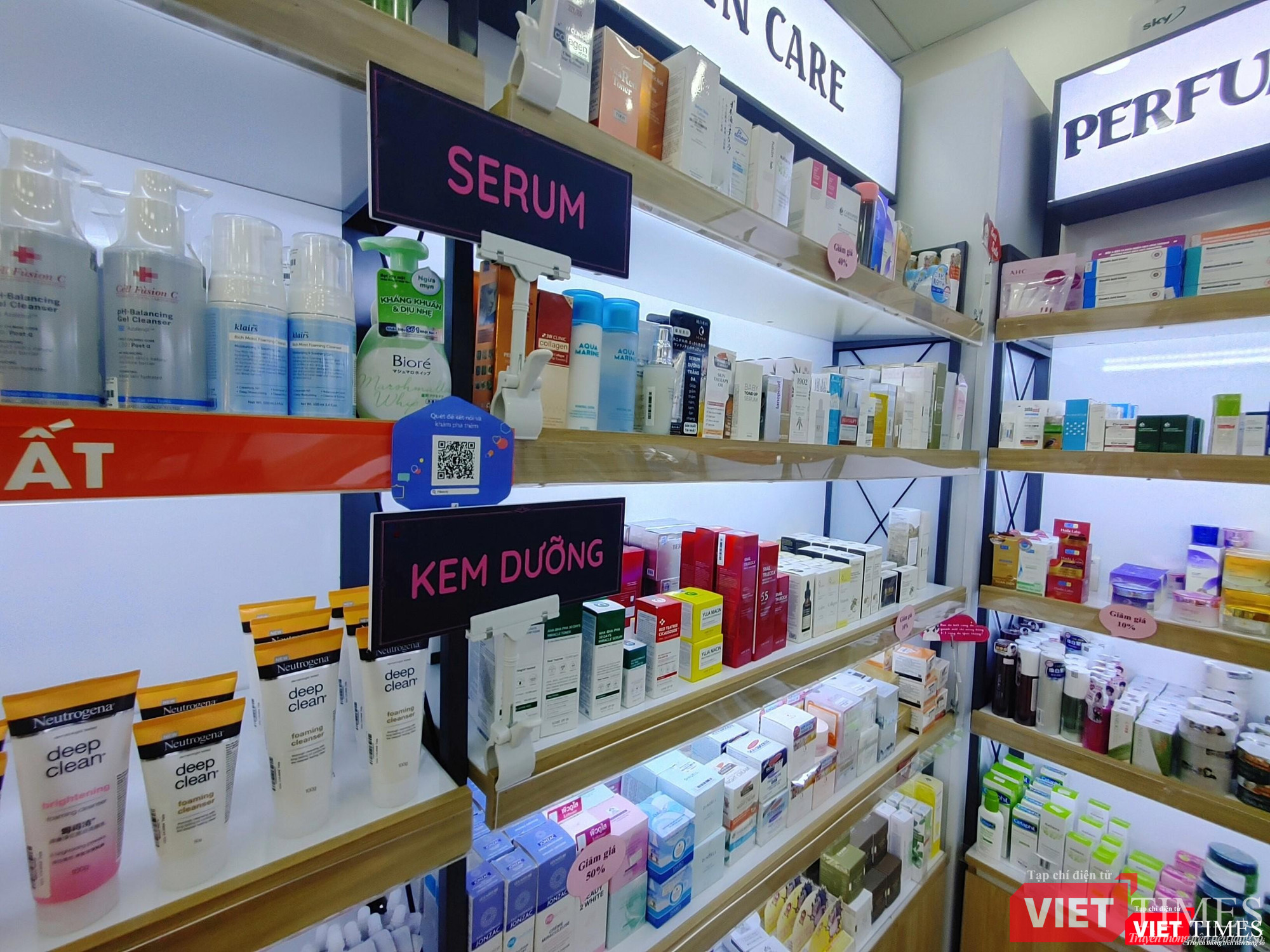 Các sản phẩm skincare chiếm ưu thế trong mùa dịch. Các sản phẩm skincare chiếm ưu thế trong mùa dịch.