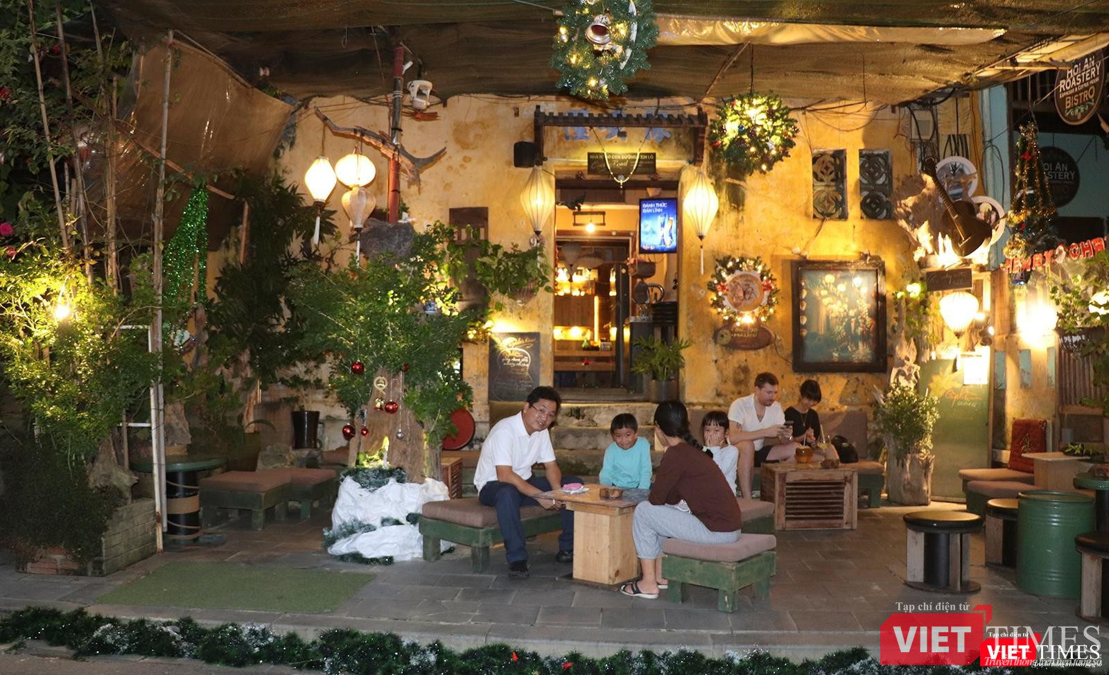 Đêm Giáng sinh ở phố Hội