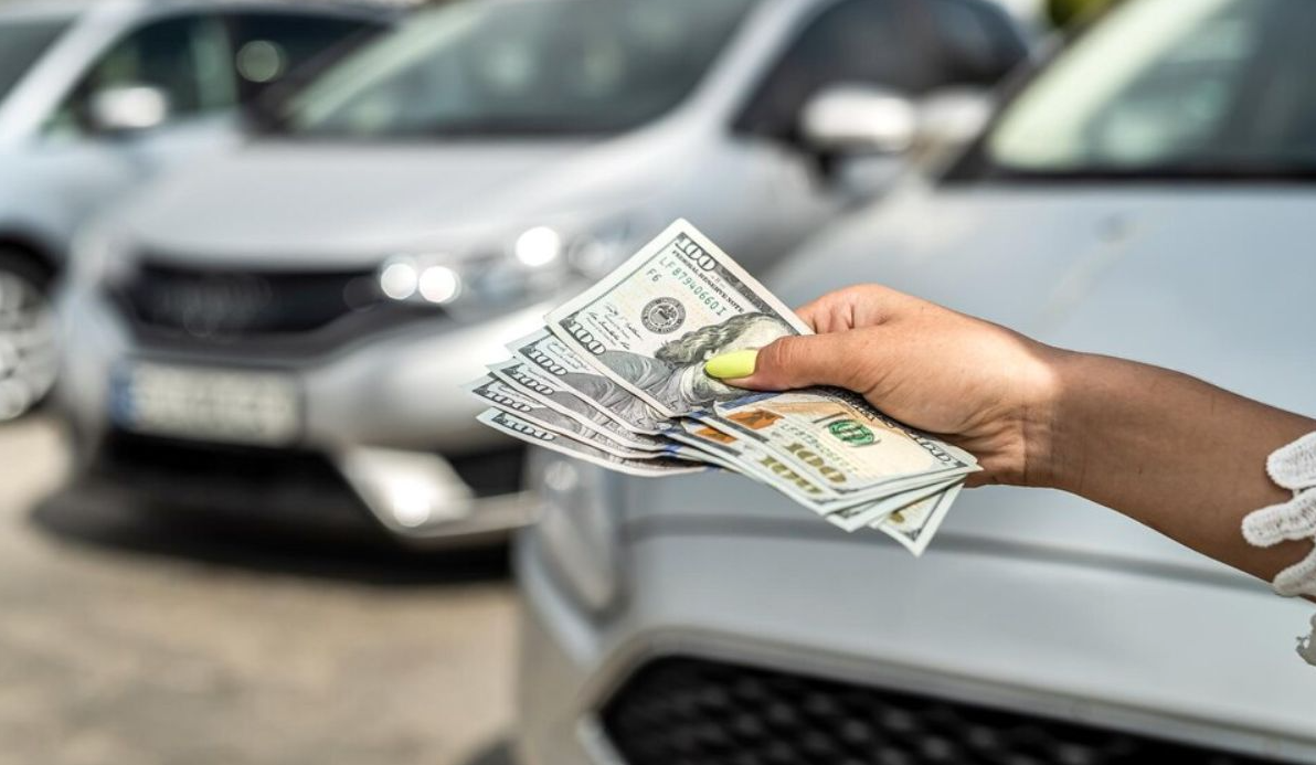 Chi phi o to, bao hiem gia tang khien nhieu nguoi ngai so huu o to.png