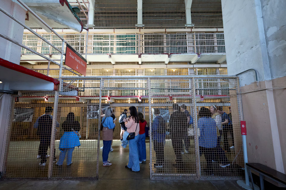 Nha tu Alcatraz 12.png