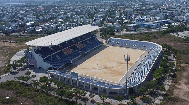 Sân vận động Hoà Xuân được đổi tên thành sân vận động Chi Lăng.