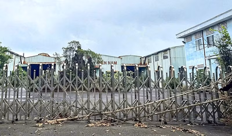 Nhà xưởng của Công ty TNHH Thương mại và Dịch vụ Lắp máy Miền Nam do ông Lê Bá Huy làm Giám đốc.