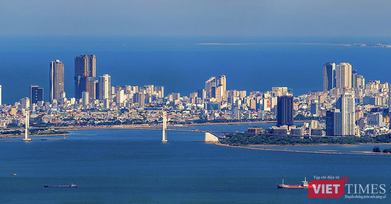 Năm 2025, GRDP của Đà Nẵng ước tăng 9,18%, đứng thứ 9/34 tỉnh thành và thứ 2/6 thành phố trực thuộc Trung ương.