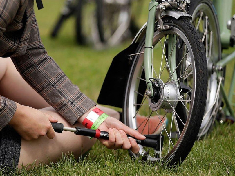 10 vật dụng tuyệt đối không để trong ôtô dưới trời nắng nóng ảnh 8