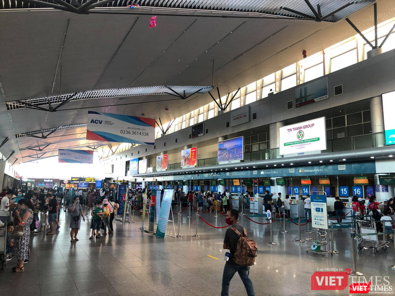 Hình ảnh tại ga đi (Departures) sân bay Đà Nẵng