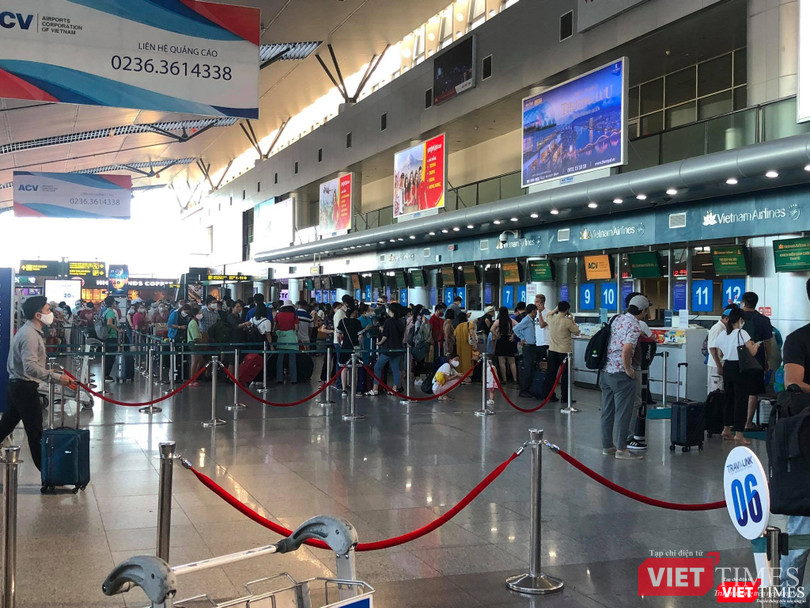 Hình ảnh tại ga đi (Departures) sân bay Đà Nẵng