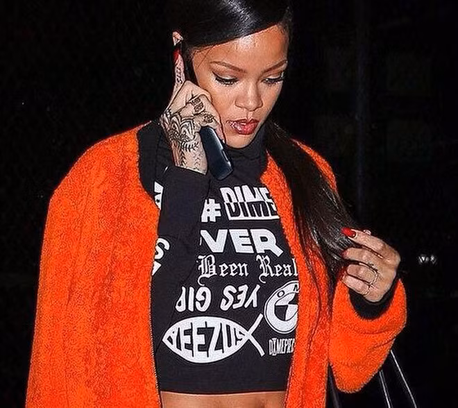 Đừng nghĩ điện thoại cơ bản đã hết thơì18