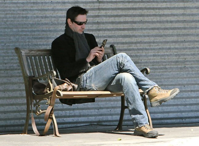 Đừng nghĩ điện thoại cơ bản đã hết thơì7