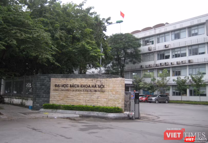 Tại Trường Đại học Bách khoa Hà Nội, ít nhất các kiến thức về thẩm mỹ công nghiệp phải được cung cấp cho sinh viên ngành Chế tạo máy