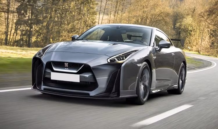 Nissan GT-R, siêu xe duy nhất của Nhật cạnh tranh ngang ngửa với xe châu Âu. Ảnh: Nissan