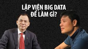 GS TS Vũ Hà Văn (bên phải) và Chủ tịch Vingroup Phạm Nhật Vượng. Ảnh: báo Thanh Niên.