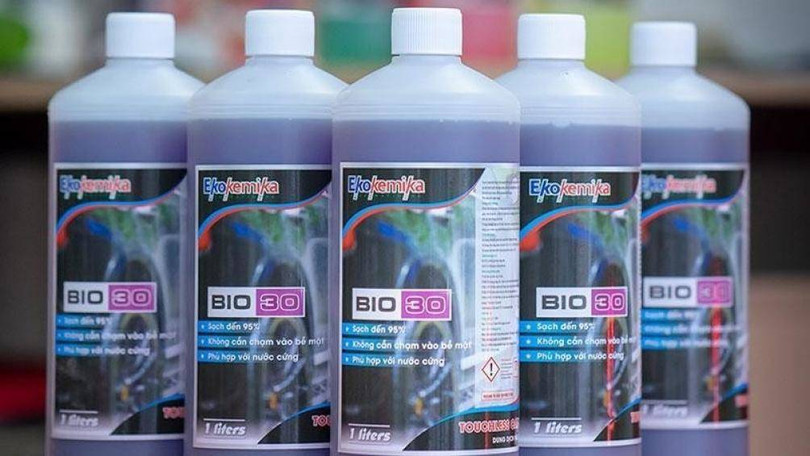 Dung dịch rửa xe không chạm