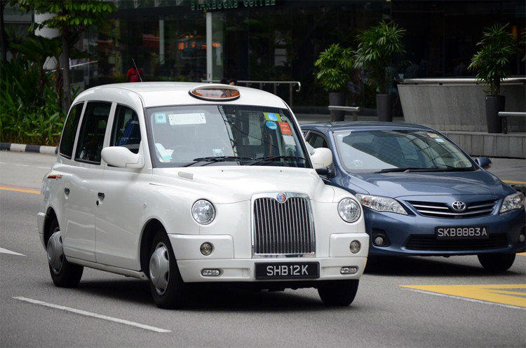 TX4 làm taxi ở Singapore. Ảnh: Flickr TX4 làm taxi ở Singapore. Ảnh: Flickr