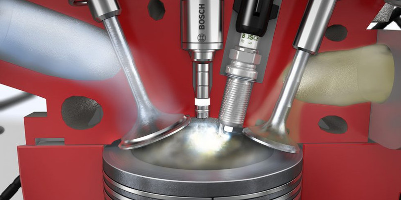 Động cơ xăng có khả năng tăng tốc nhanh hơn động cơ dầu. Ảnh BD