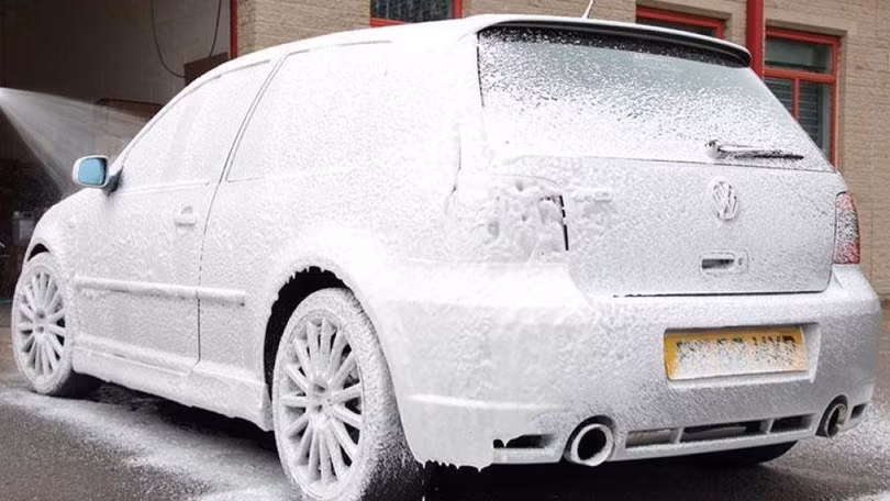 Hiệu quả làm sạch của công nghệ rửa xe không chạm lên tới 90%