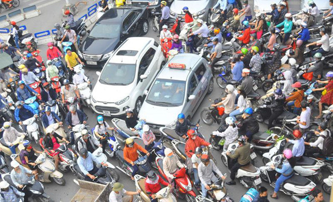 Xây dựng văn hóa giao thông tốt hơn mới là gốc rễ để giải quyết vấn đề kẹt xe