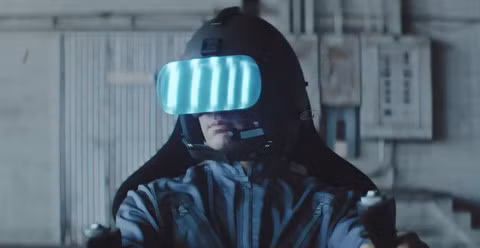 Hãng Phần Lan tung bộ kính thực tế ảo 6.000 USD - ảnh 1