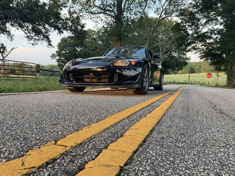 Chiếc xe này mới chỉ lăn bánh hơn 90.000 km. Ảnh: Carscoops